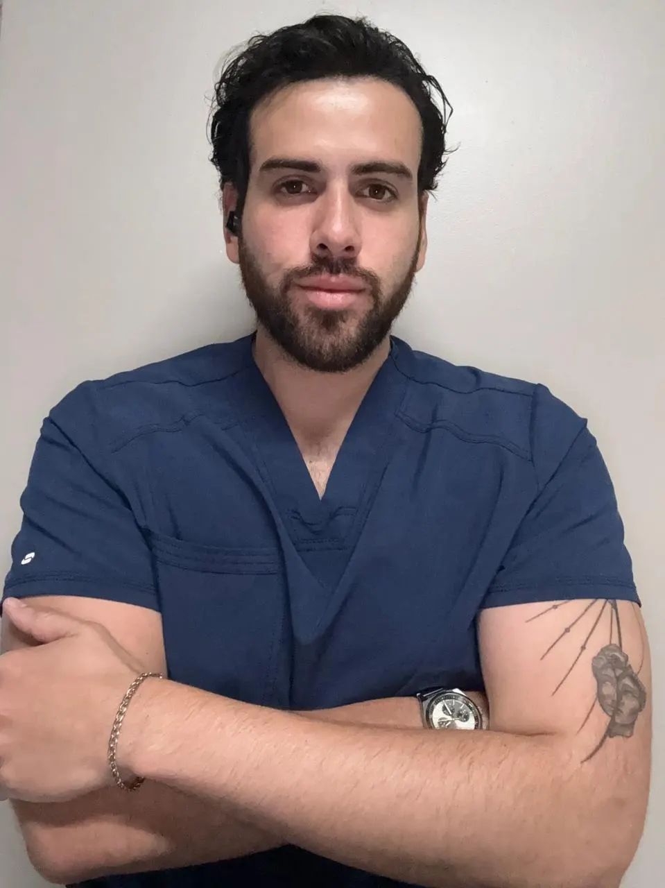 Dr. L. Chacón